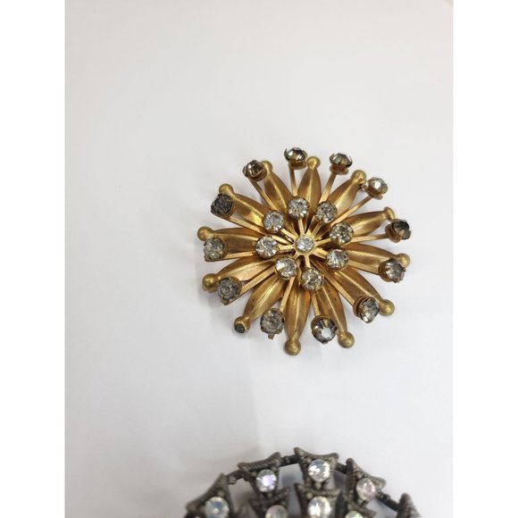 Pins - Picture 14 of 14